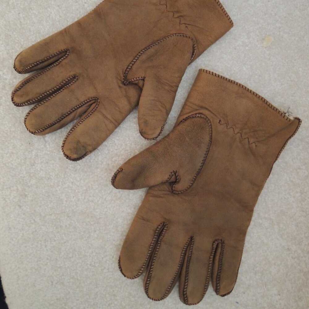 Mens Gloves Size XL Light Brown Suede Lambskin - Acrylic Lining EUC